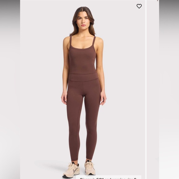 Nuuds High Waist Elevate Leggings & Scoop Tank - Picture 2 of 11